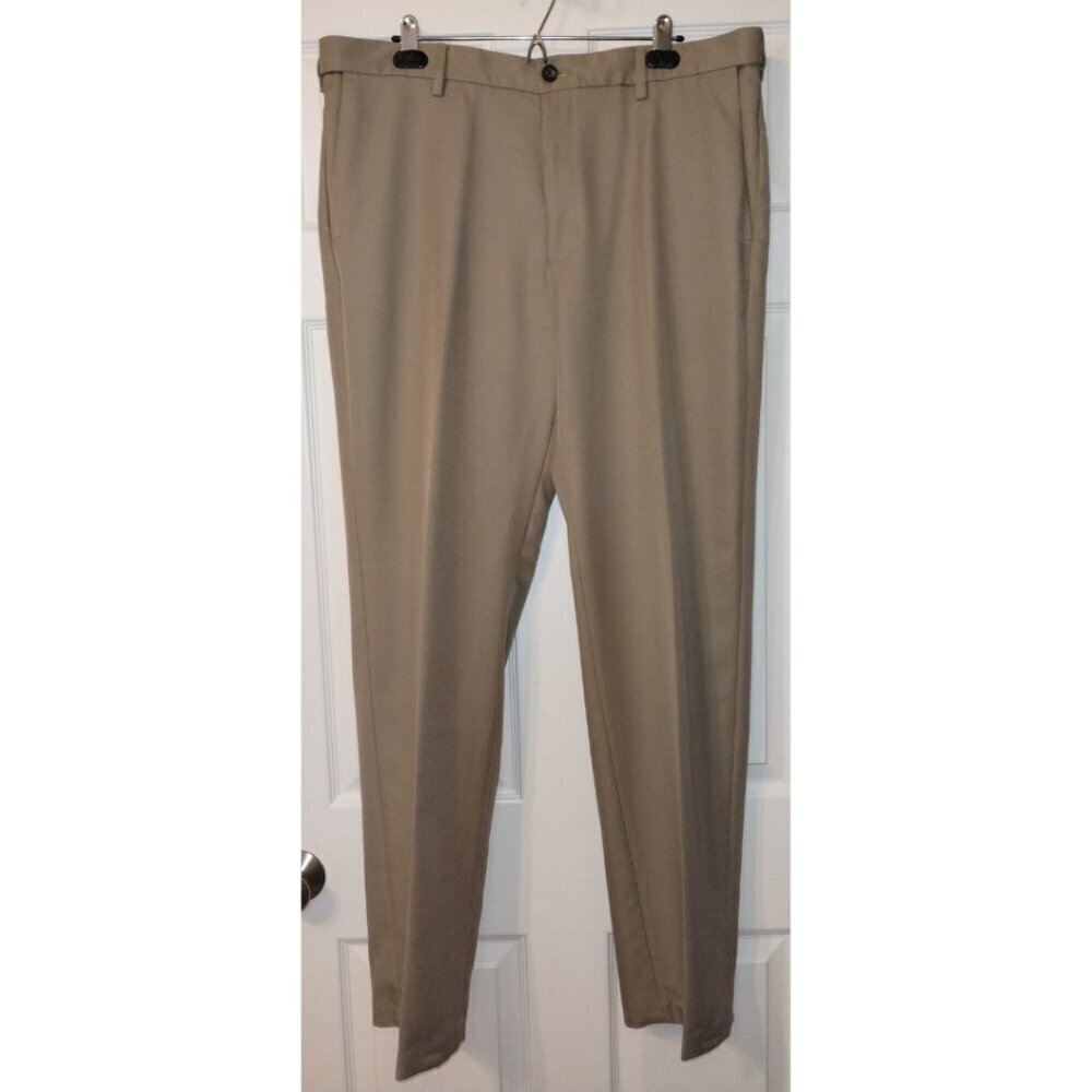Amazon Essentials Classic-Fit Expandable-Waist Flat-Front Dress Pant (38x34)